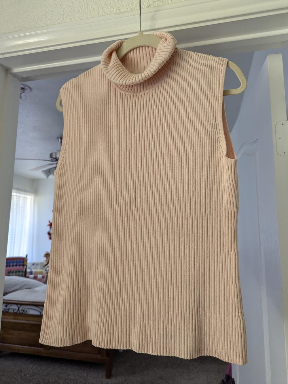 Chico's Sleeveless Ribbed Turtleneck Top in Soft Peach